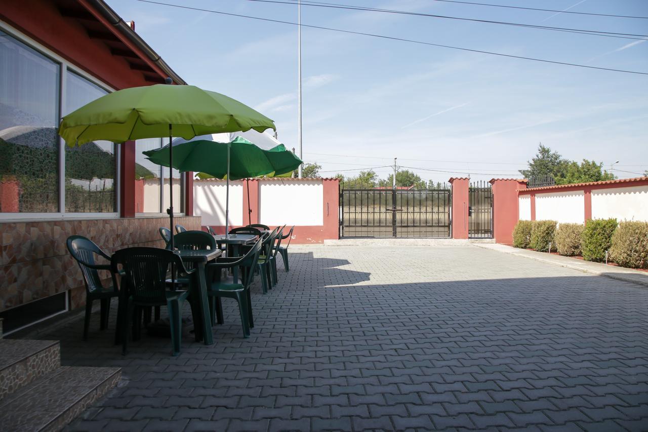 City Comfort Villa Bucareste Exterior foto